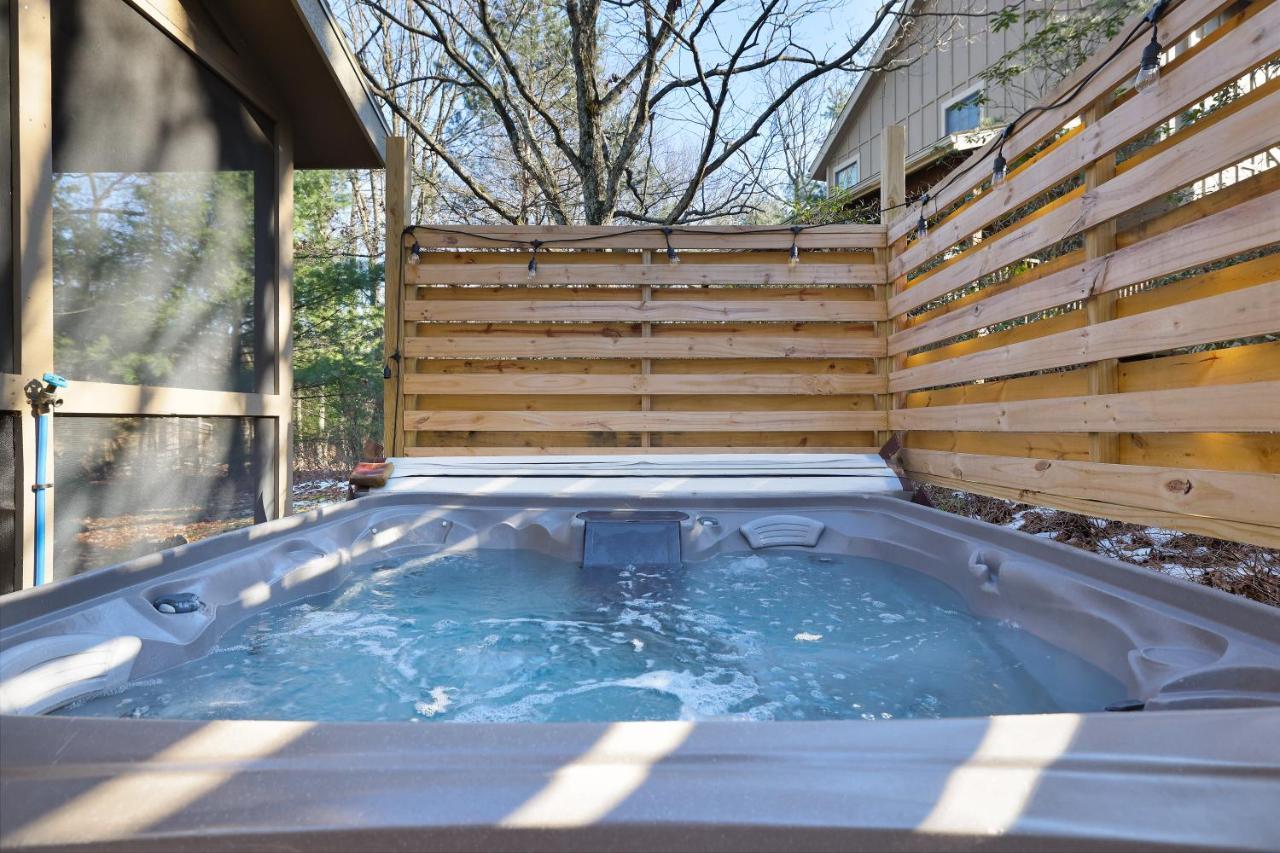 Pocono Mountain Home , Hot Tub- 1 Mile To Skiing! Tannersville Exteriör bild