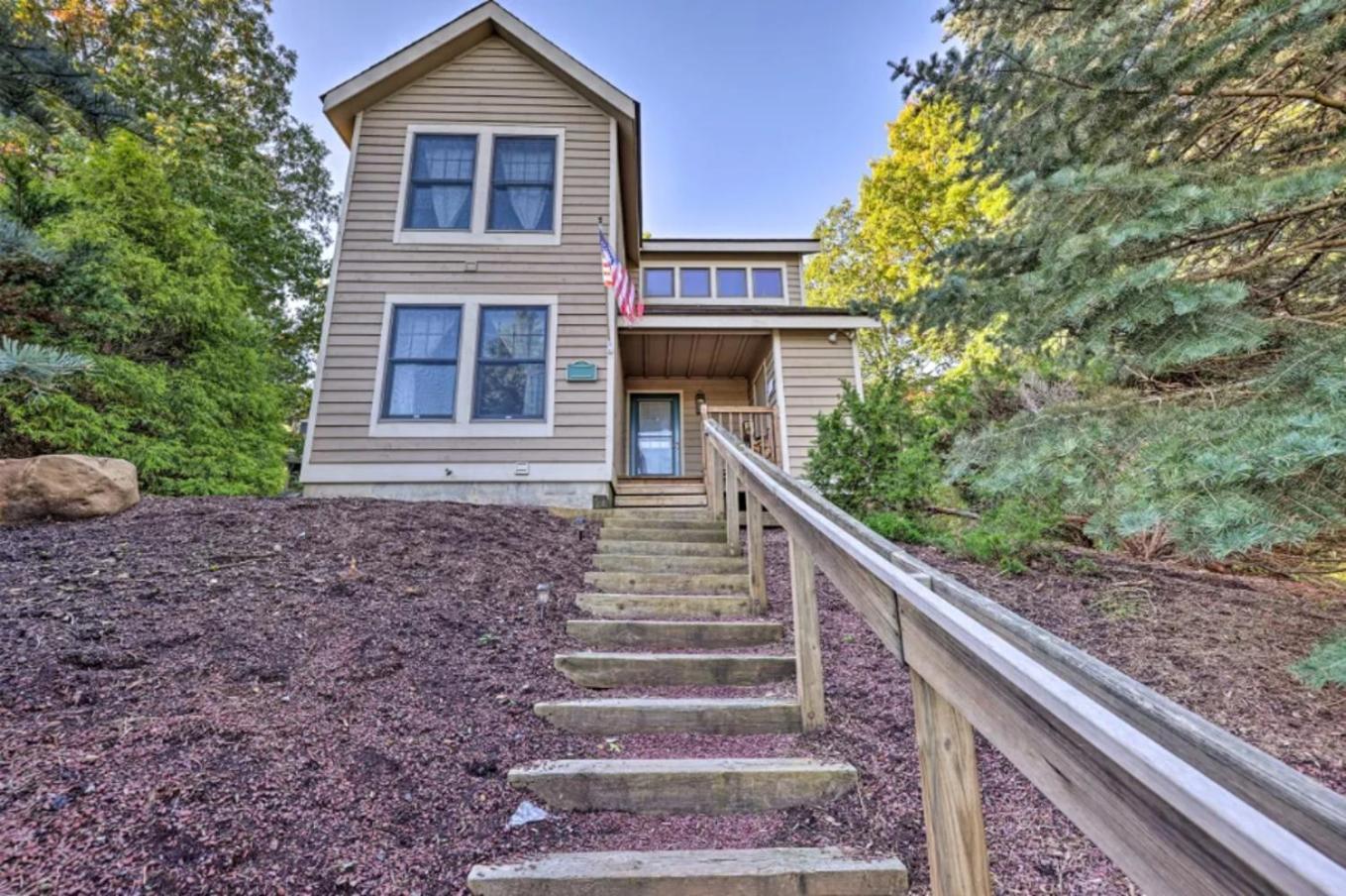 Pocono Mountain Home , Hot Tub- 1 Mile To Skiing! Tannersville Exteriör bild